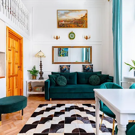 Great Location Amazing Flat * 华沙